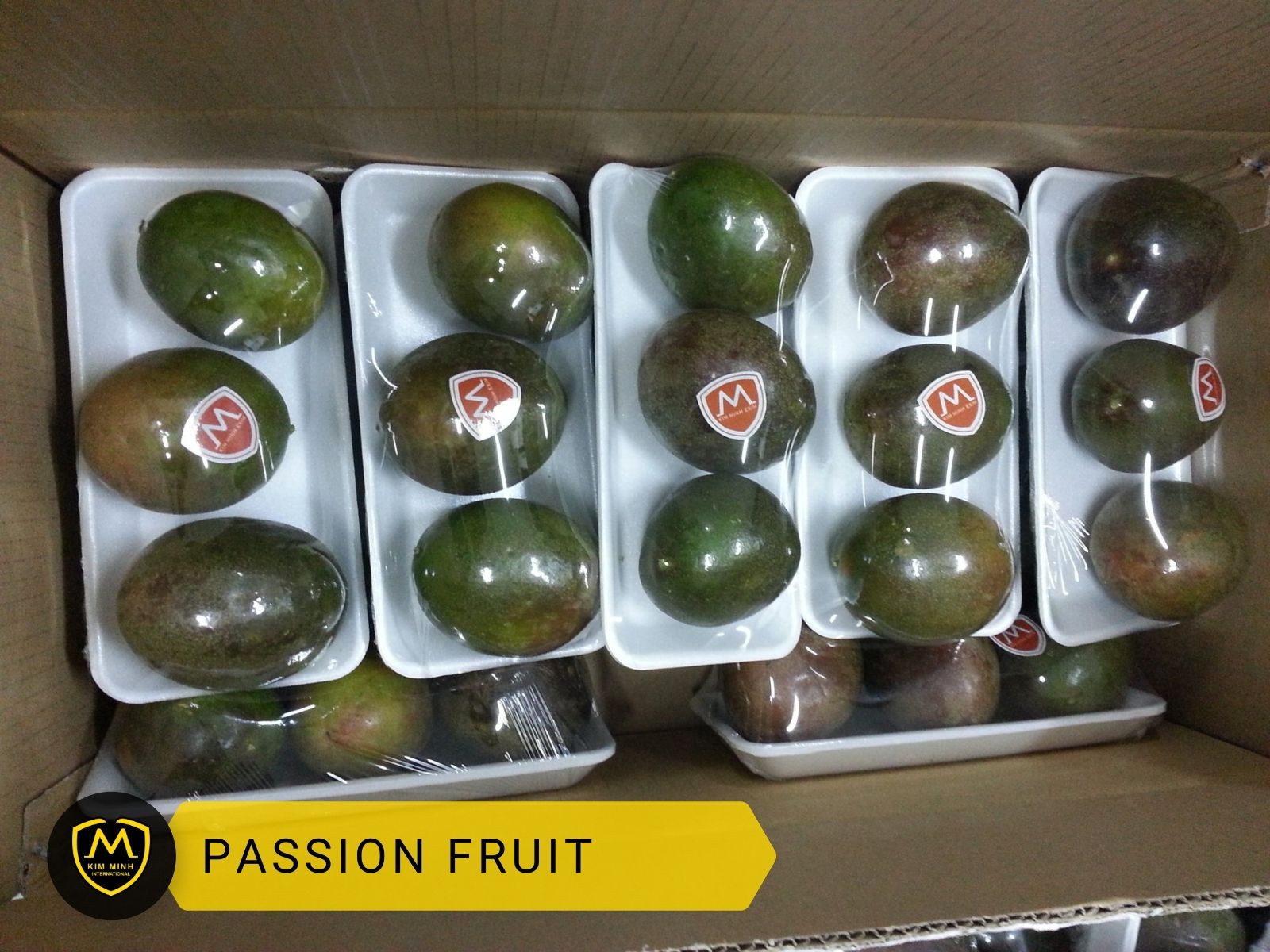 Packing & Loading Passion Fruit 01